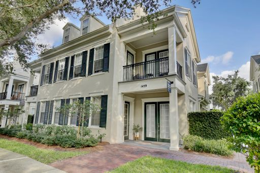Charming 1/1 Spacious Condo Located in the Desirable Baldwin Park - Orlando! – photo 1