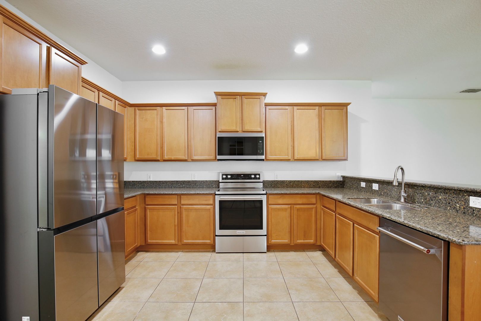 COASTAL BREEZE DR. 3908 5 of 12