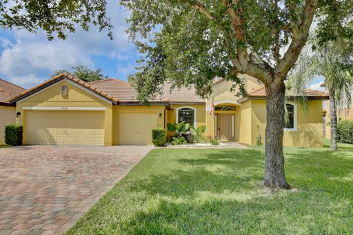 Water-View 4BR/3BA with 3-Car Garage in Gated North Shore - Near Lake Nona & Medical City – photo 1