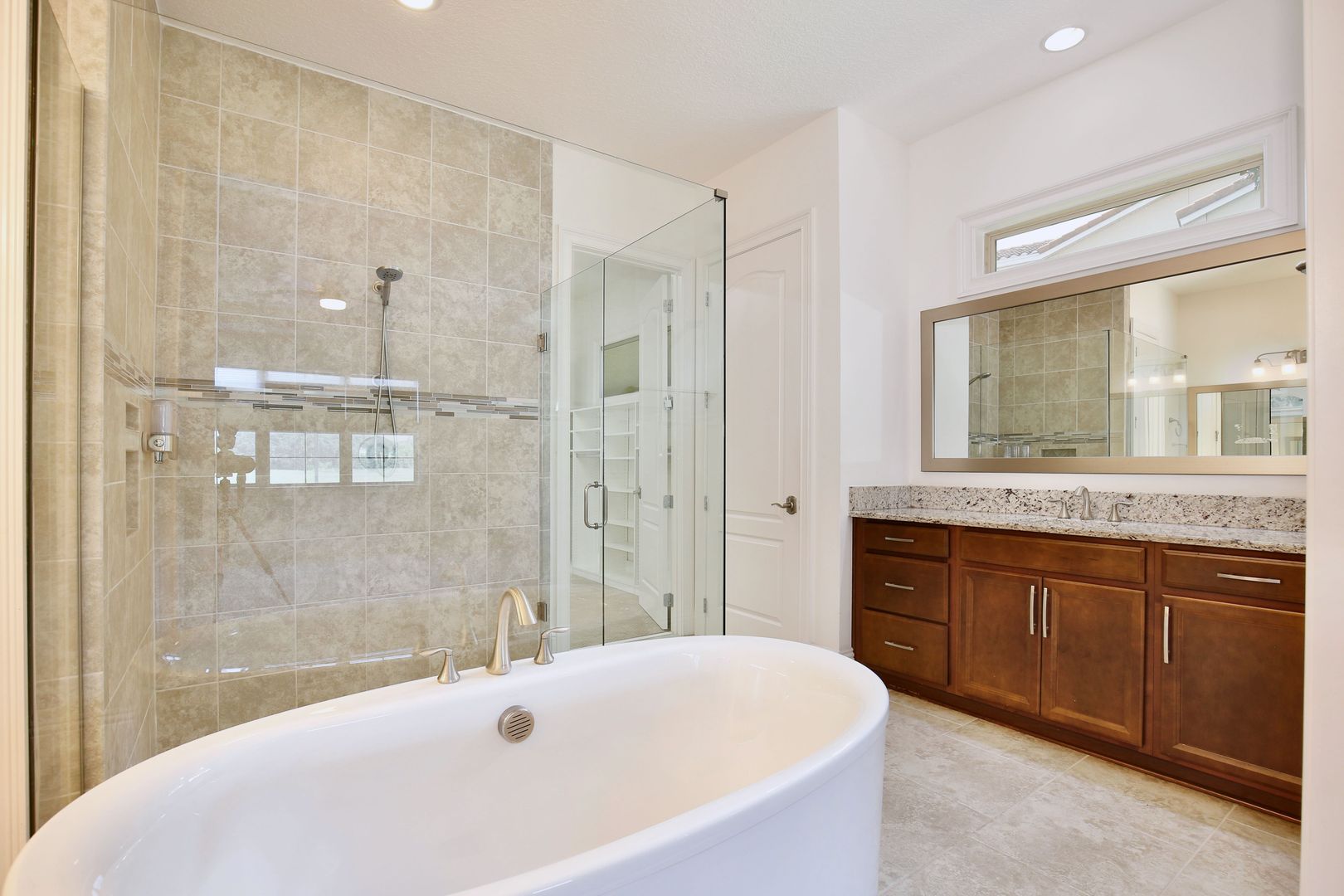 MOBBERLEY CIR 10822 22 of 73