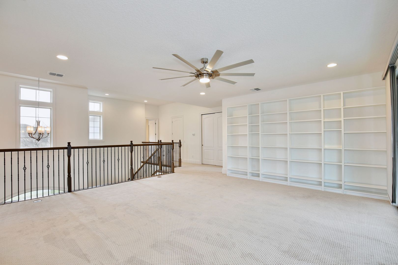 MOBBERLEY CIR 10822 27 of 73
