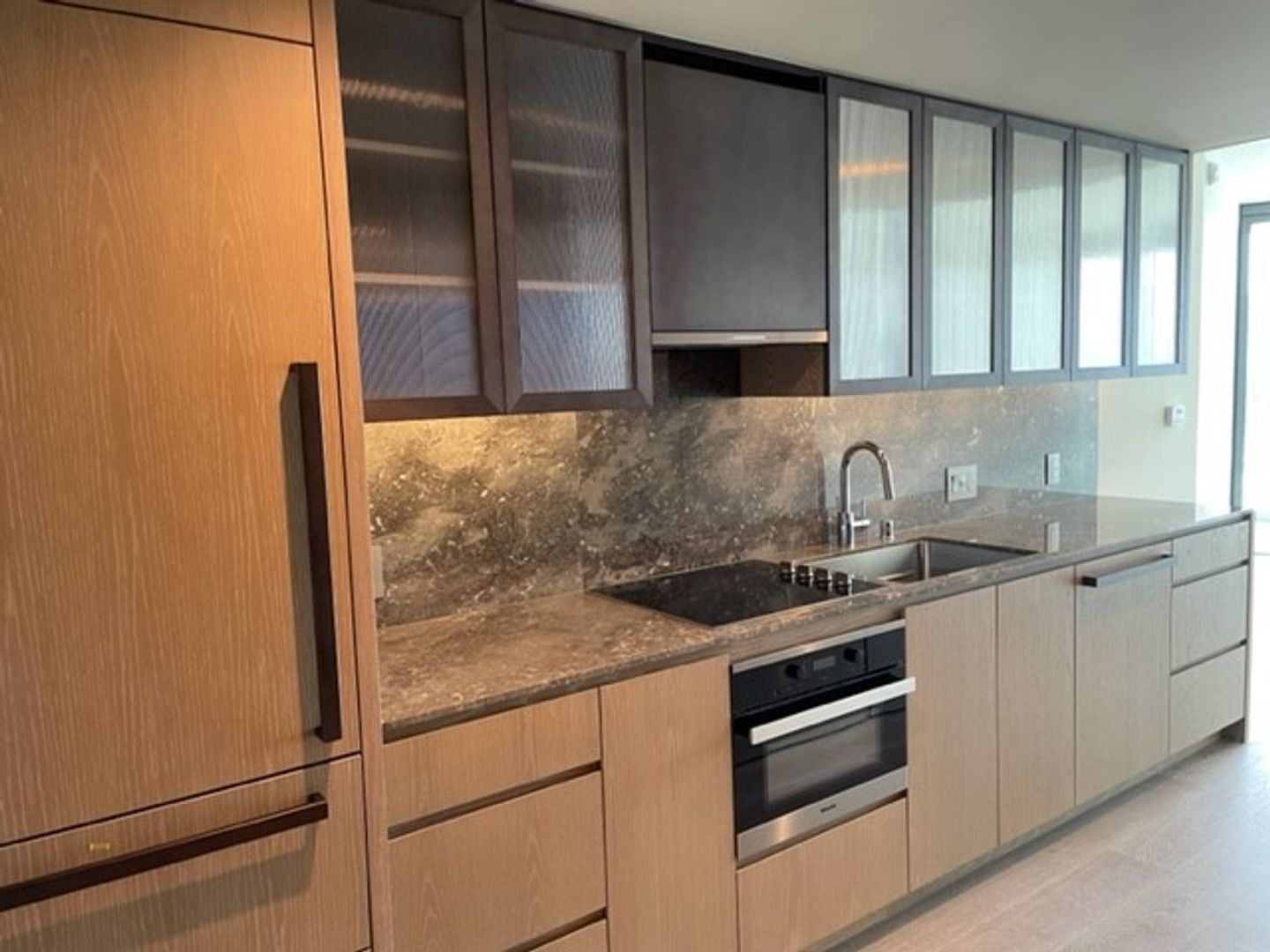 Honolulu House: 1000 Auahi St #2609