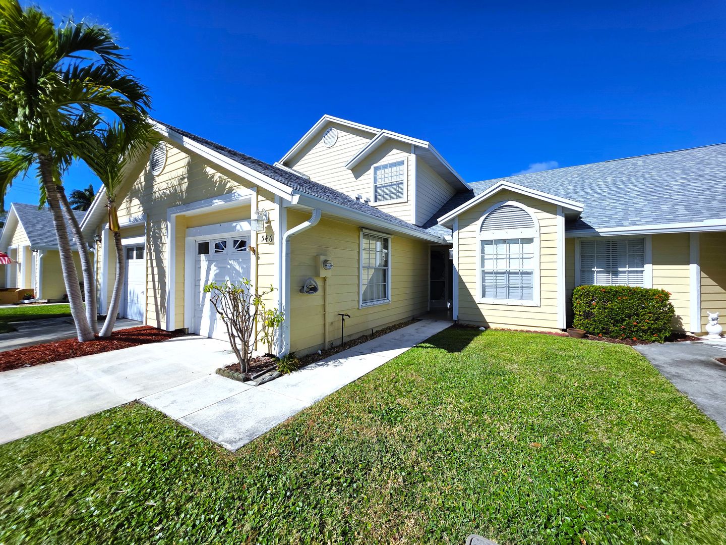 Vero Beach Townhome: 546 9th Pl.
