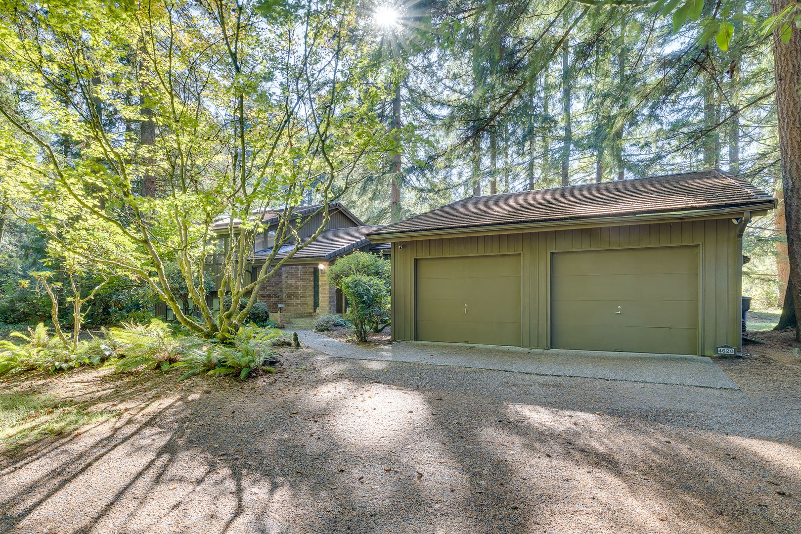 Bothell House: 4620 156th St SE