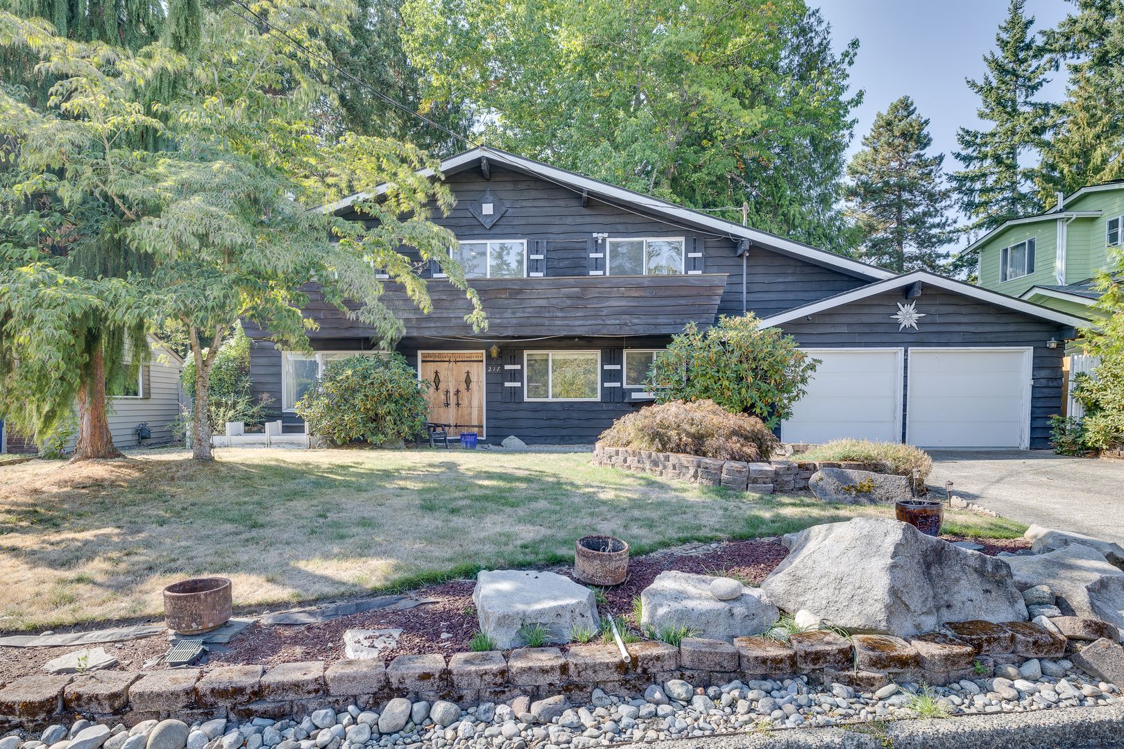 Bellevue House: 217 165th Ave NE