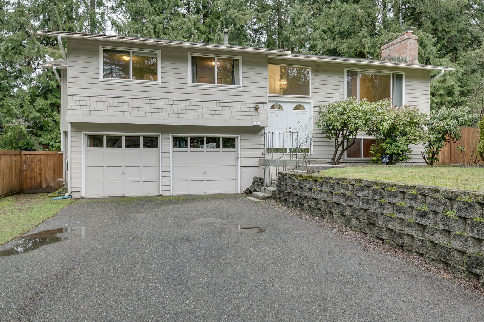Sammamish House: 707 216th Pl. NE