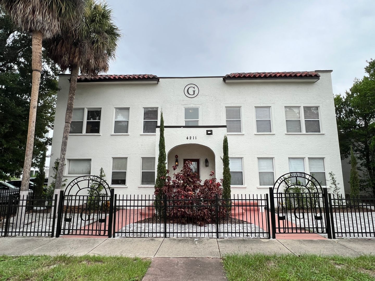 Tampa Apartment: 4211 W North A St