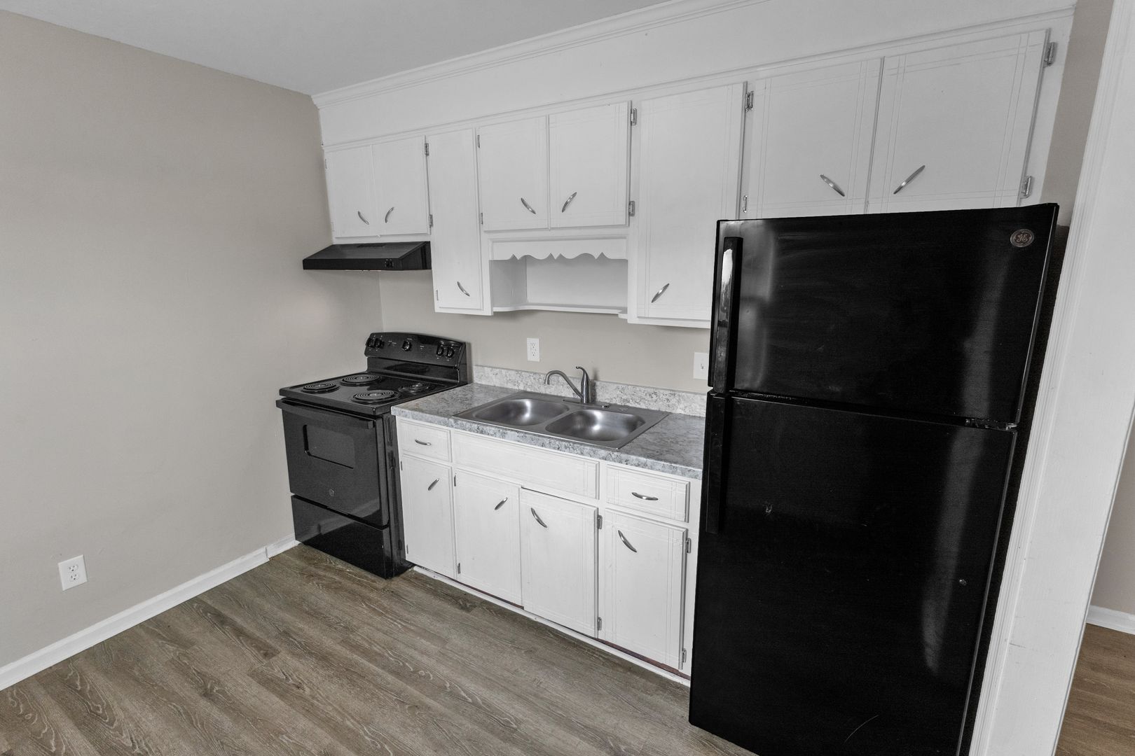 Cozy 2 bedroom in West Columbia comfort and convenience (($250.00 off first months rent)) July special 8 of 10