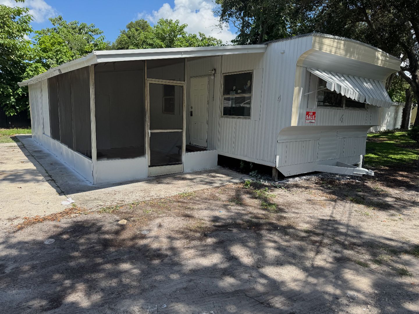 Lakeland Apartment: Union MHP