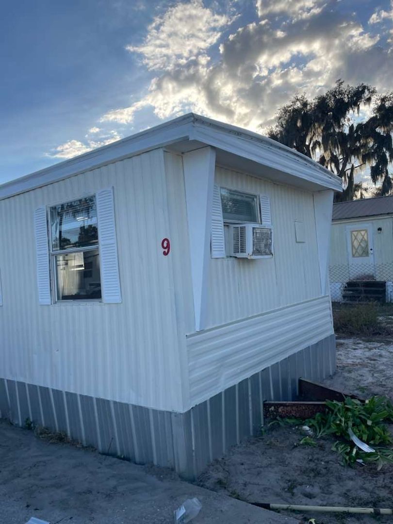 Lakeland Apartment: 3325 Youngs Ridge Road