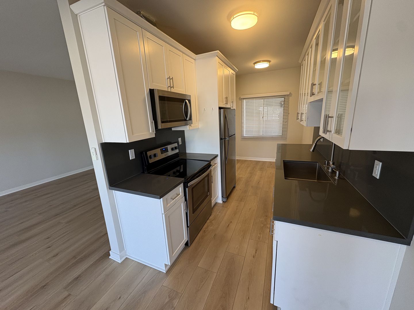 Culver City Apartment: 5650 Windsor Way
