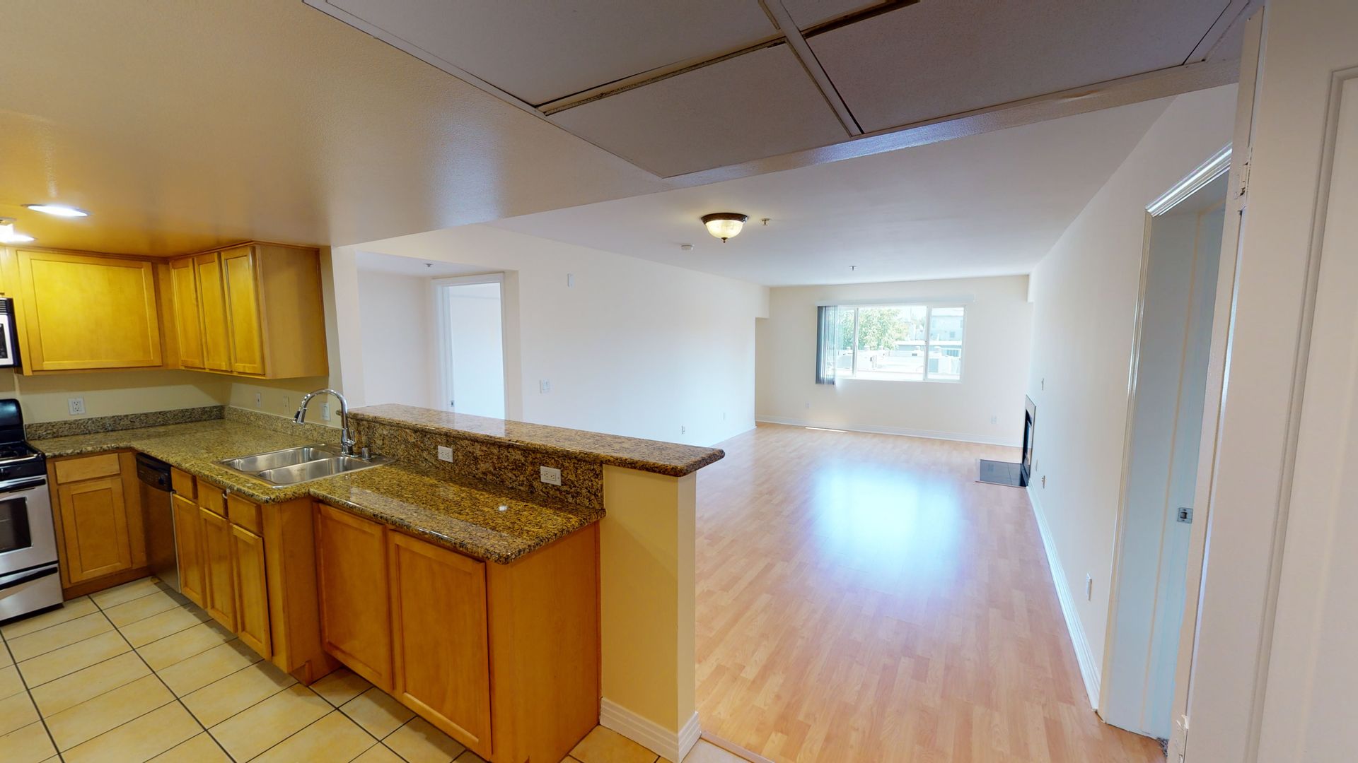 Studio City Apartment: 4236 Arch Dr