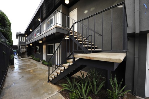 Welcome to The Bradley on Pacific | RENOVATED – photo 1
