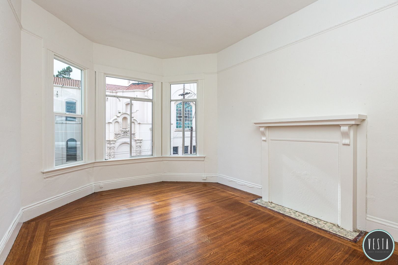San Francisco Apartment: 3310-3312 16th Street ***