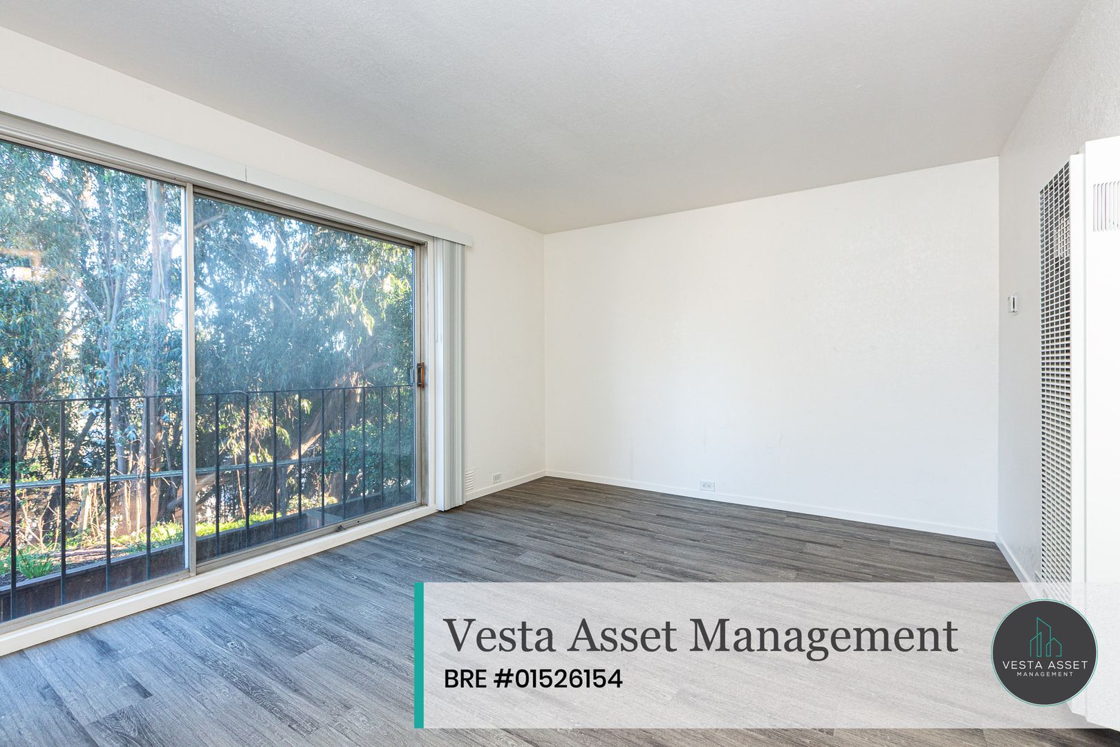 Oakland Apartment: 225 Clifton Street