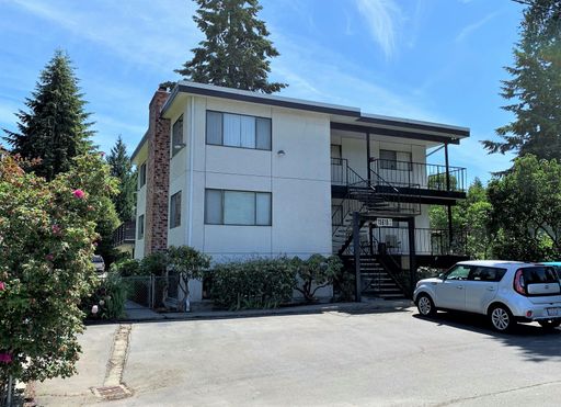 Spacious 3-Bedroom Full-Floor Apartment – No Shared Walls & Covered Parking Included! – photo 1