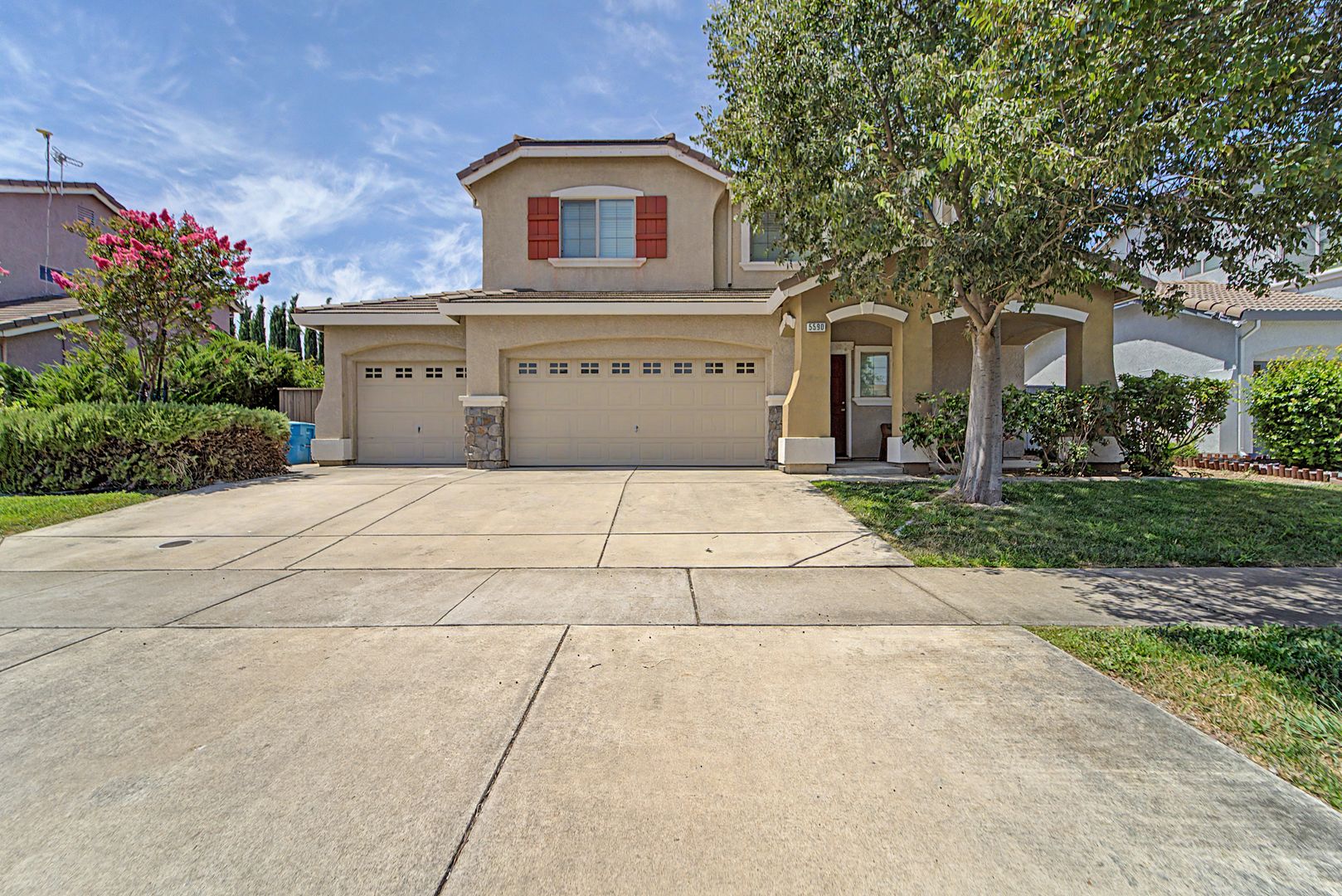 Linda House: 5590 Cobbler Ln