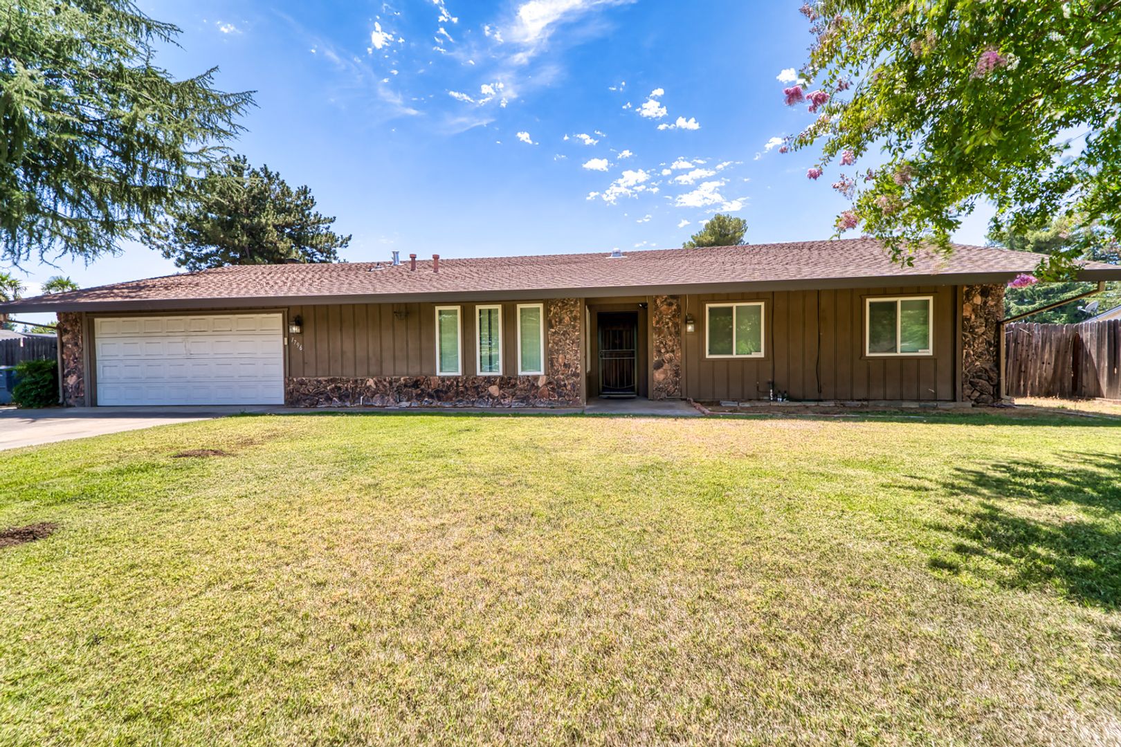 Yuba City House: 1796 Jamie Dr