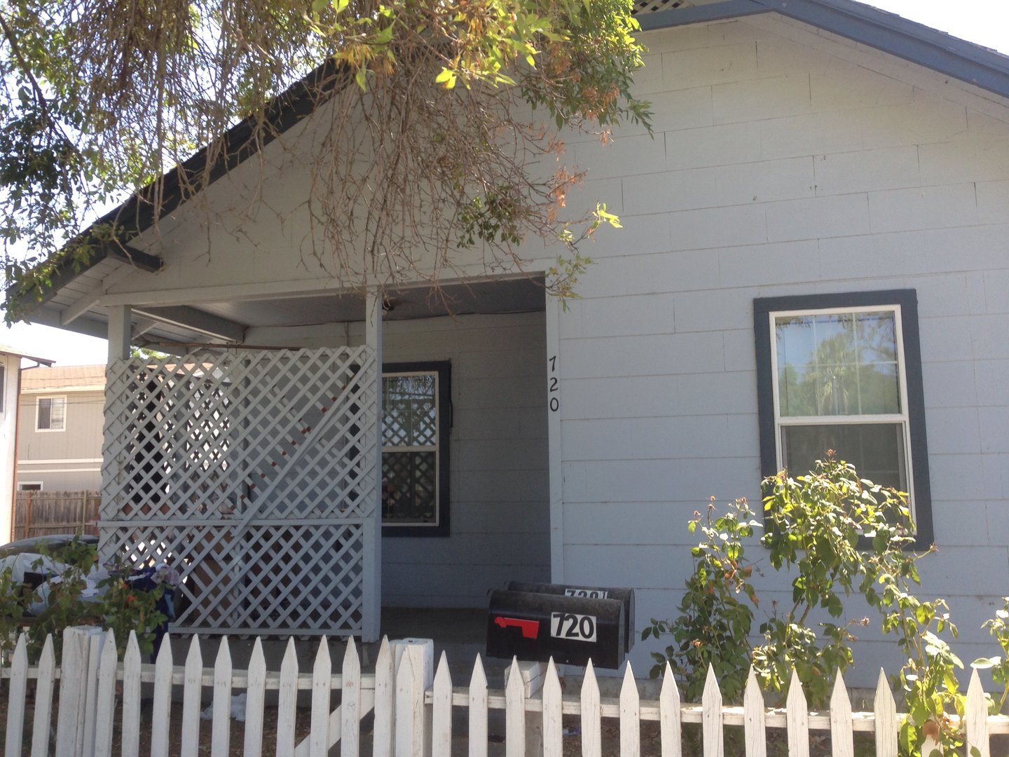 Marysville Apartment: 720/720 1/2 14th Street