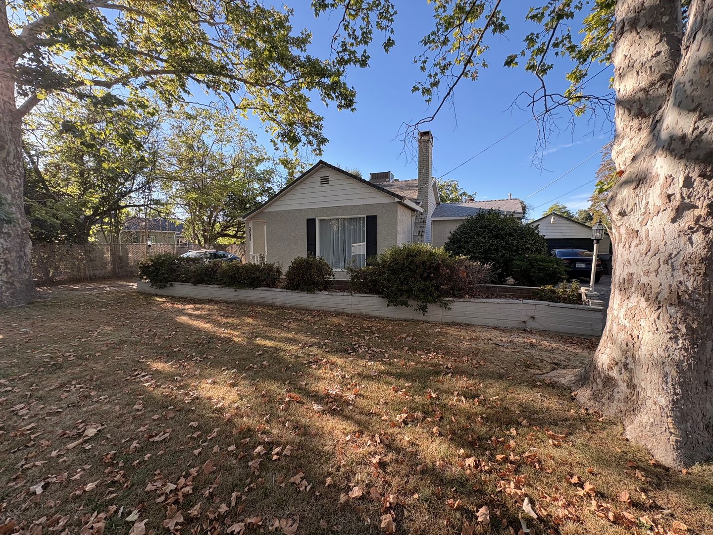 Sacramento Apartment: 2649 21st Ave