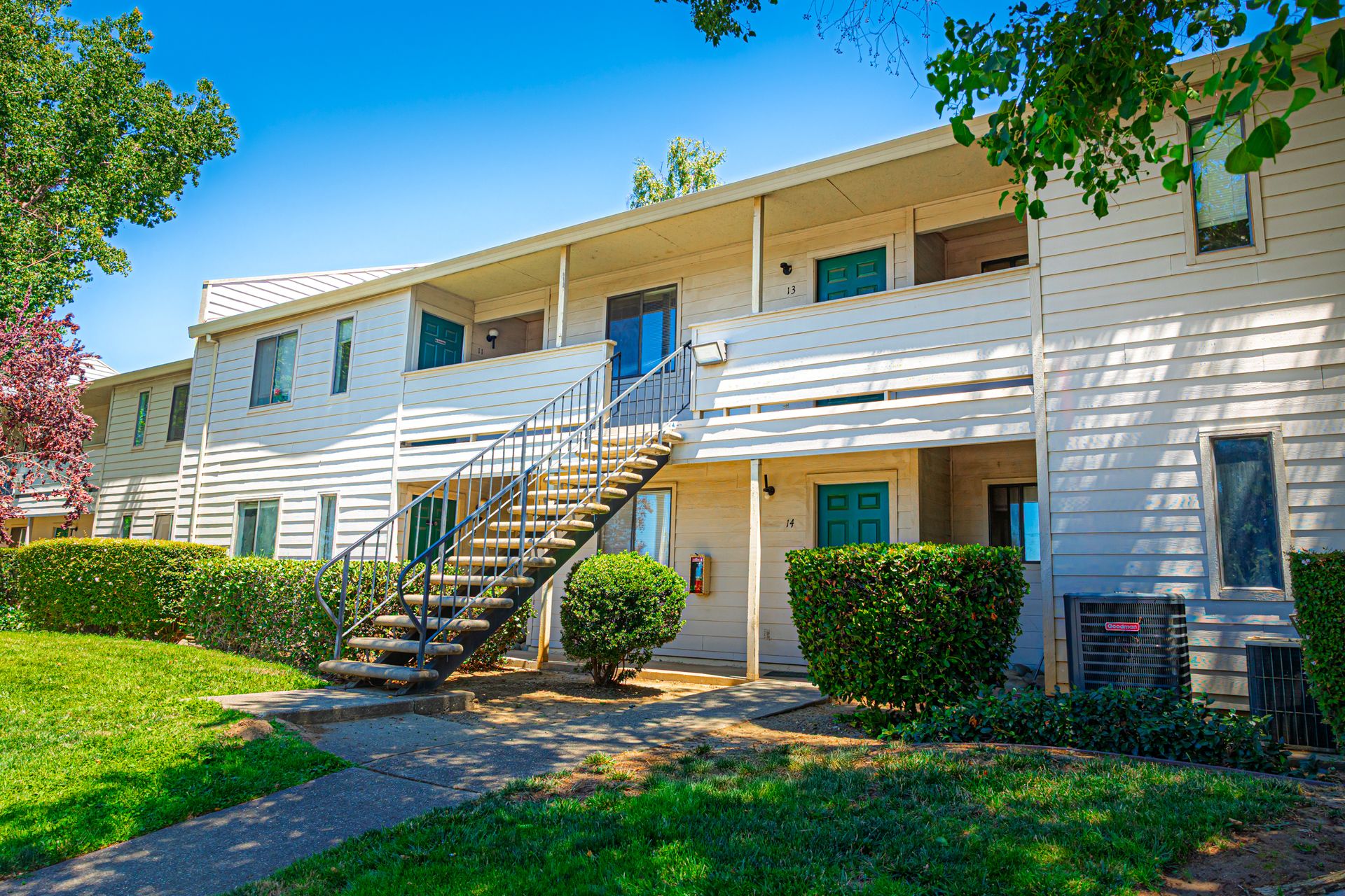 Yuba City Apartment: 1290 Northgate Dr #1-100