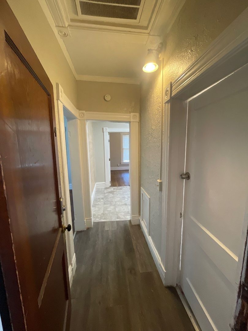 318 North 17th Street 3 of 8