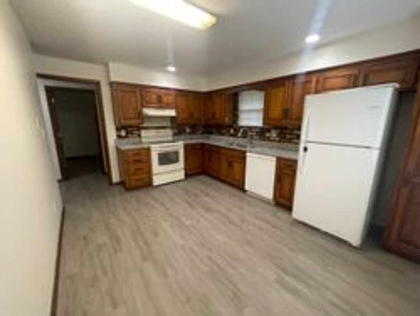 Kansas City Apartment: 1201 North 64 Street