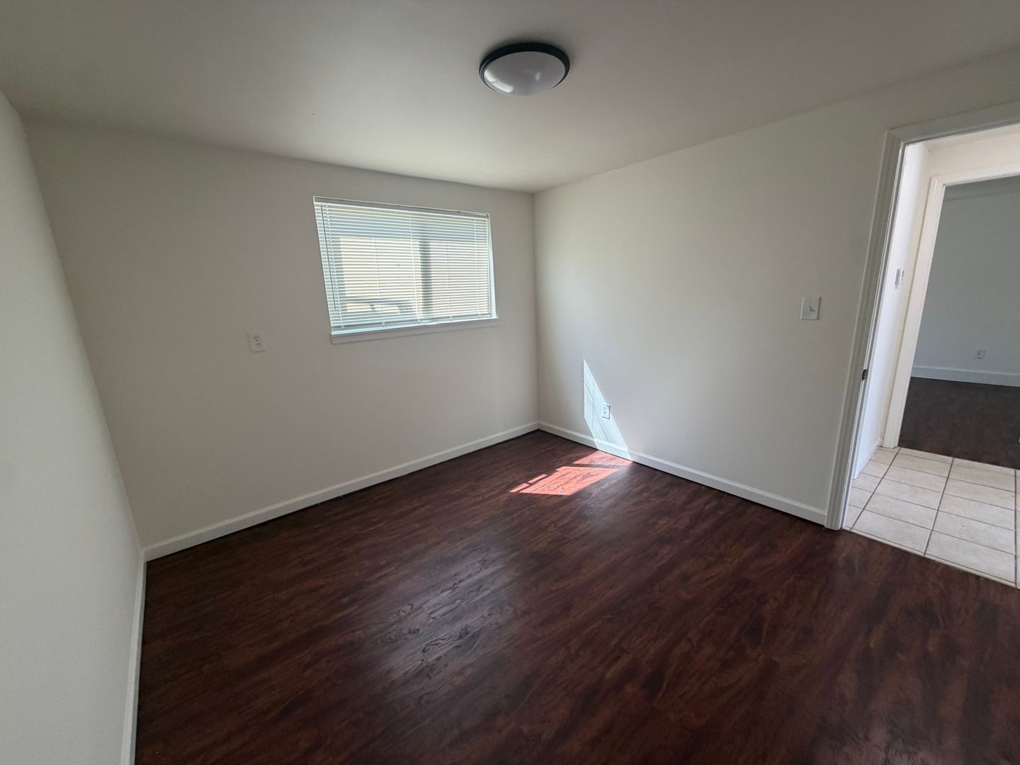 5701 N Northwood Road 11 of 12