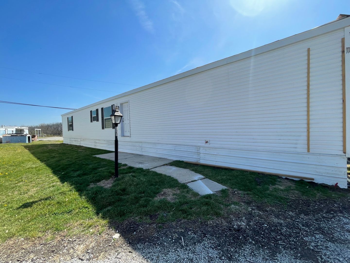 Lawson Apartment: Excelsior Estates