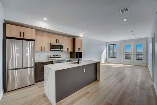 Modern 2 Bedroom Apartment in Fishtown – photo 1
