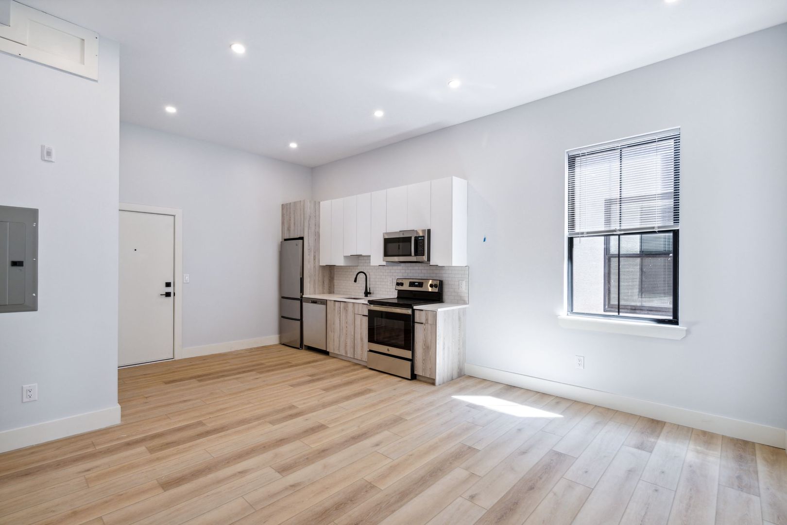 Philadelphia Apartment: 3439 Lancaster Avenue