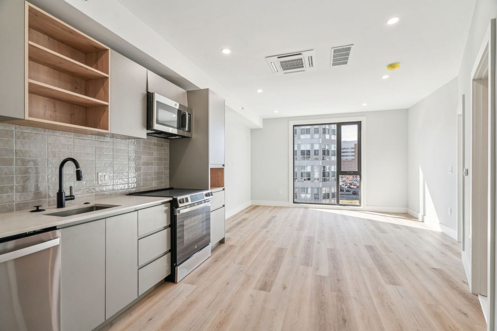 Philadelphia Apartment: 3748 Lancaster Avenue