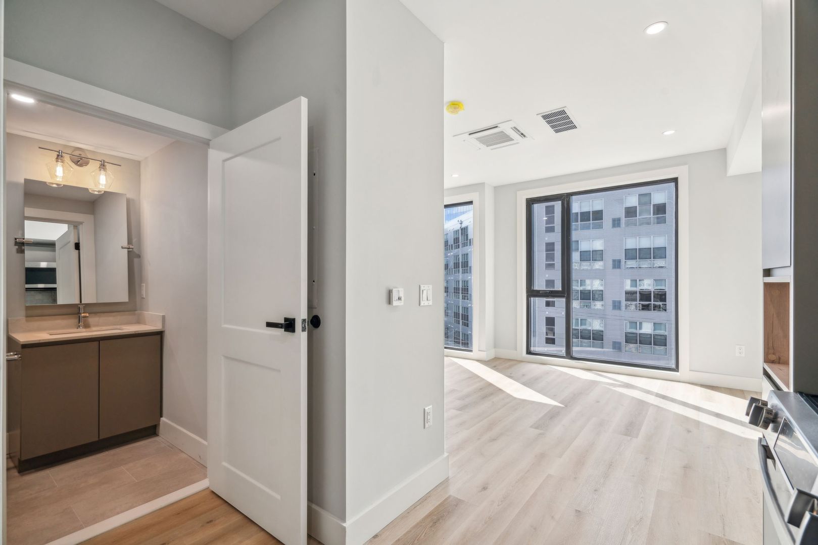 Philadelphia Apartment: 3748 Lancaster Avenue