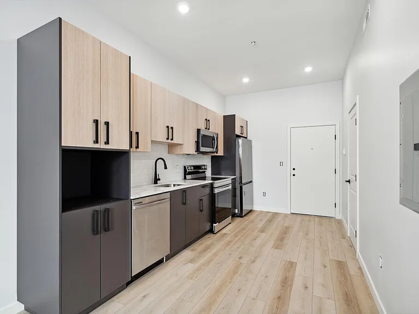 Novum Apartments 10 of 12