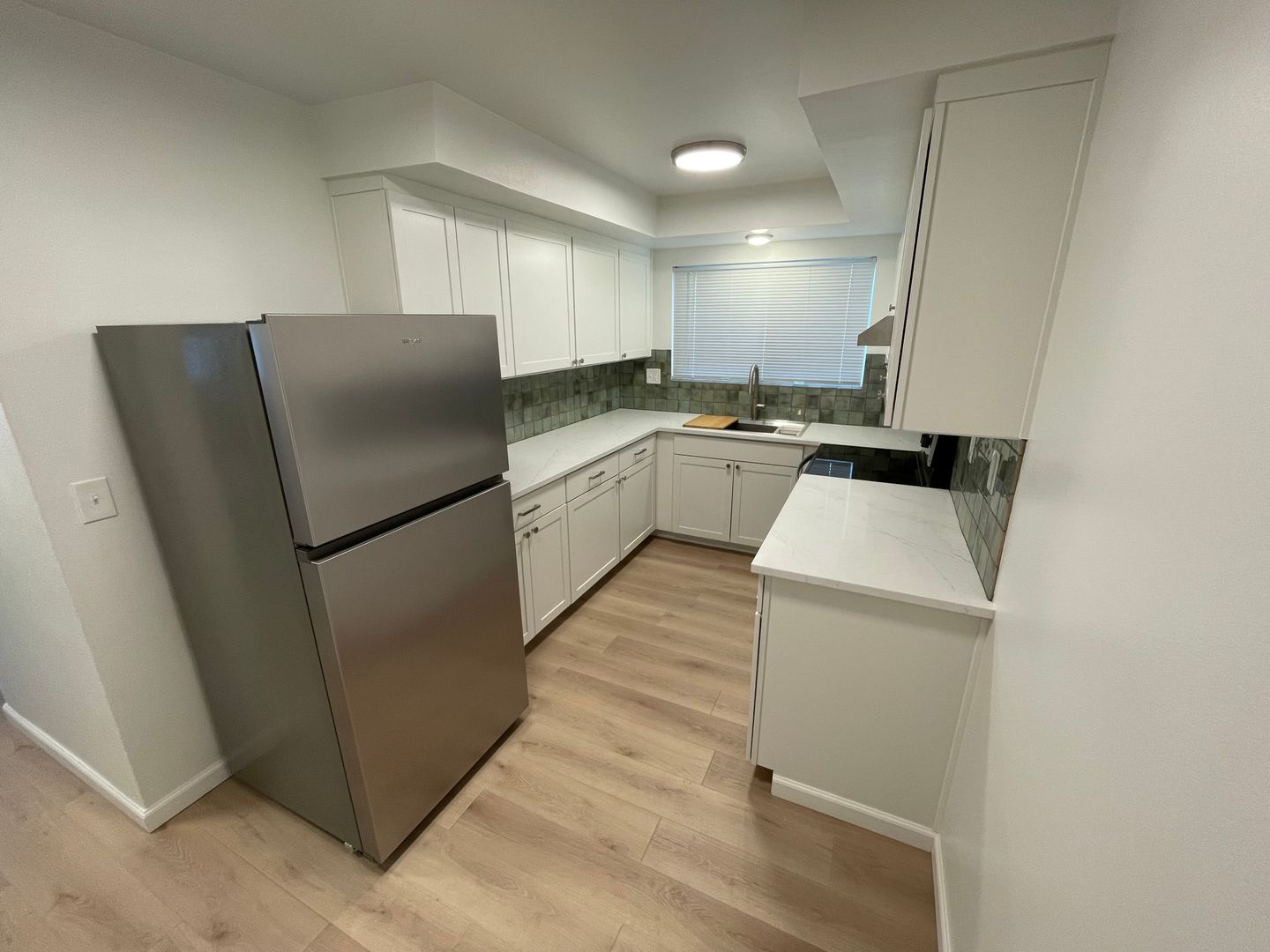 Goleta Apartment: 399 Ellwood Beach Drive