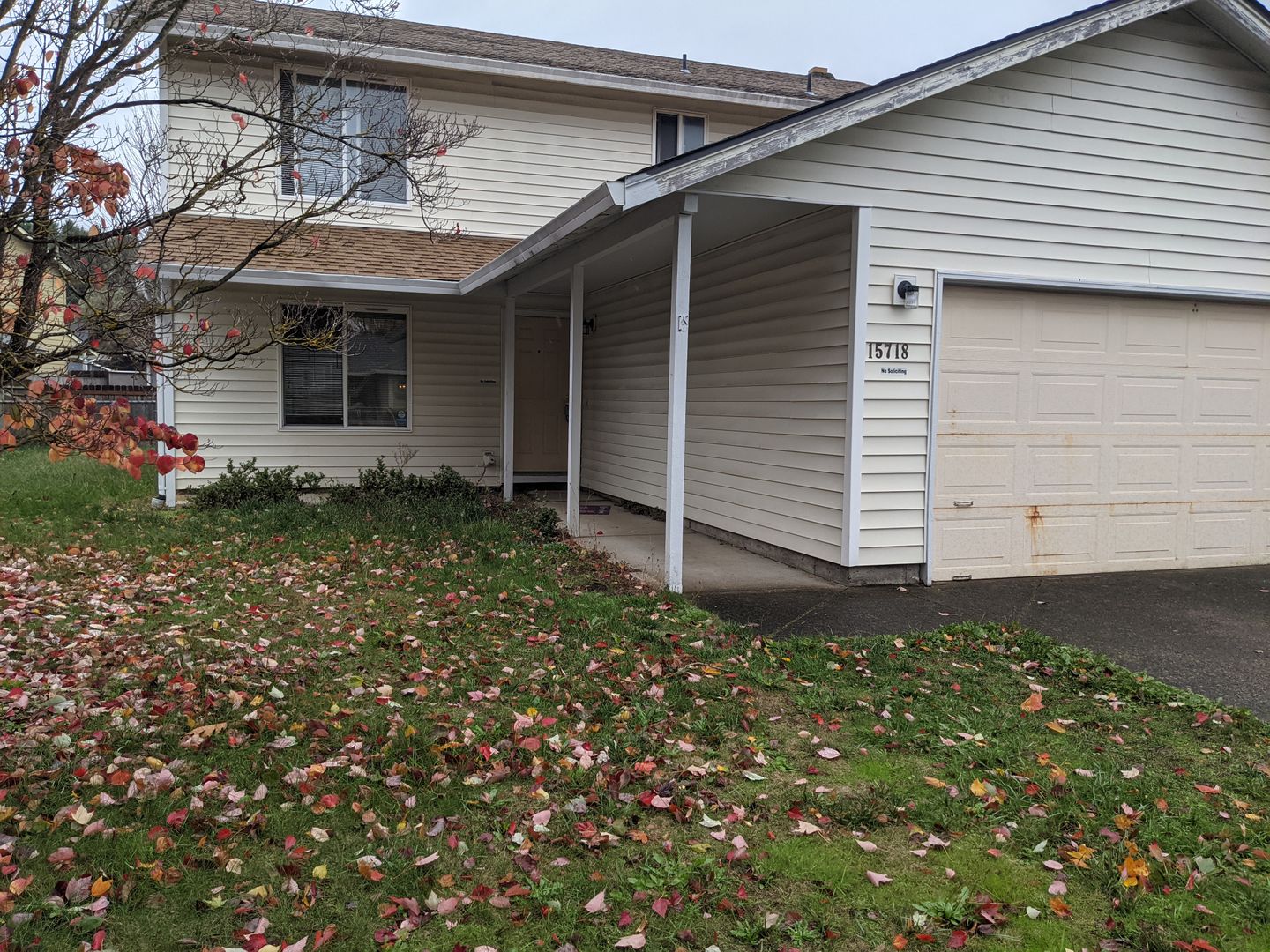 VANCOUVER House: 15718 NE 4th St