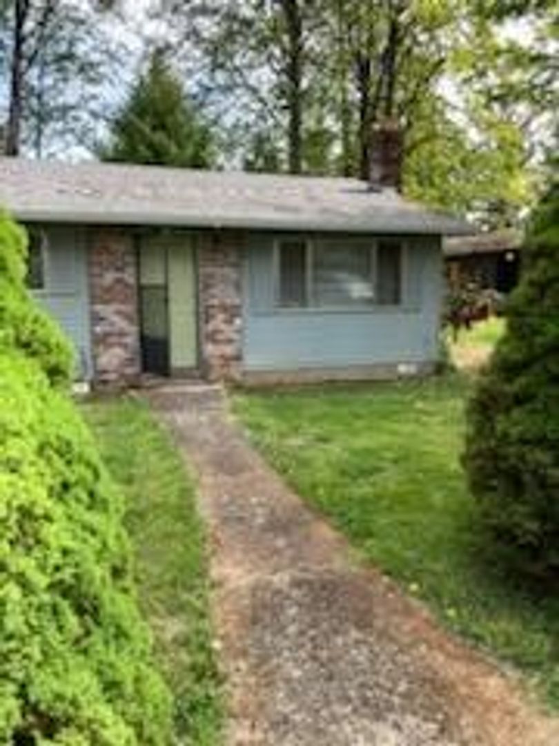 Sandy Apartment: 39560 Gary Street