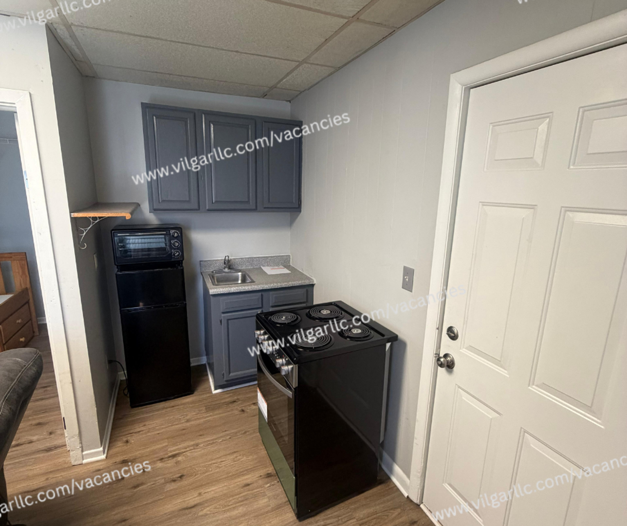 La Porte Apartment: 1201 Maple Ave