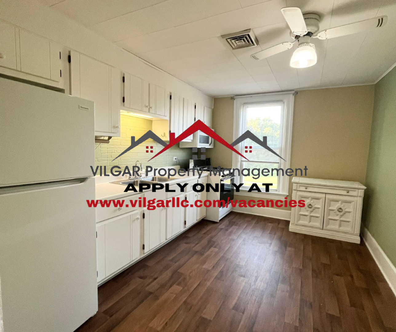 Dyer Apartment: 136 Matteson St.,