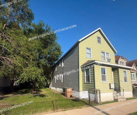 Spacious 3 Bedroom, 1 Bathroom Unit in East Chicago, IN – photo 1