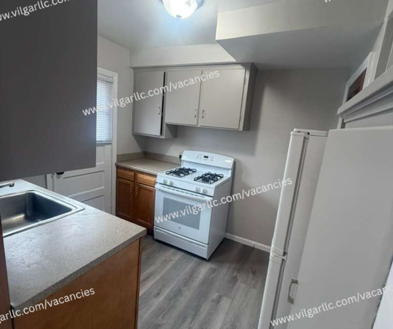 Munster Multiplex: 8135 - 8137 Hohman Ave.