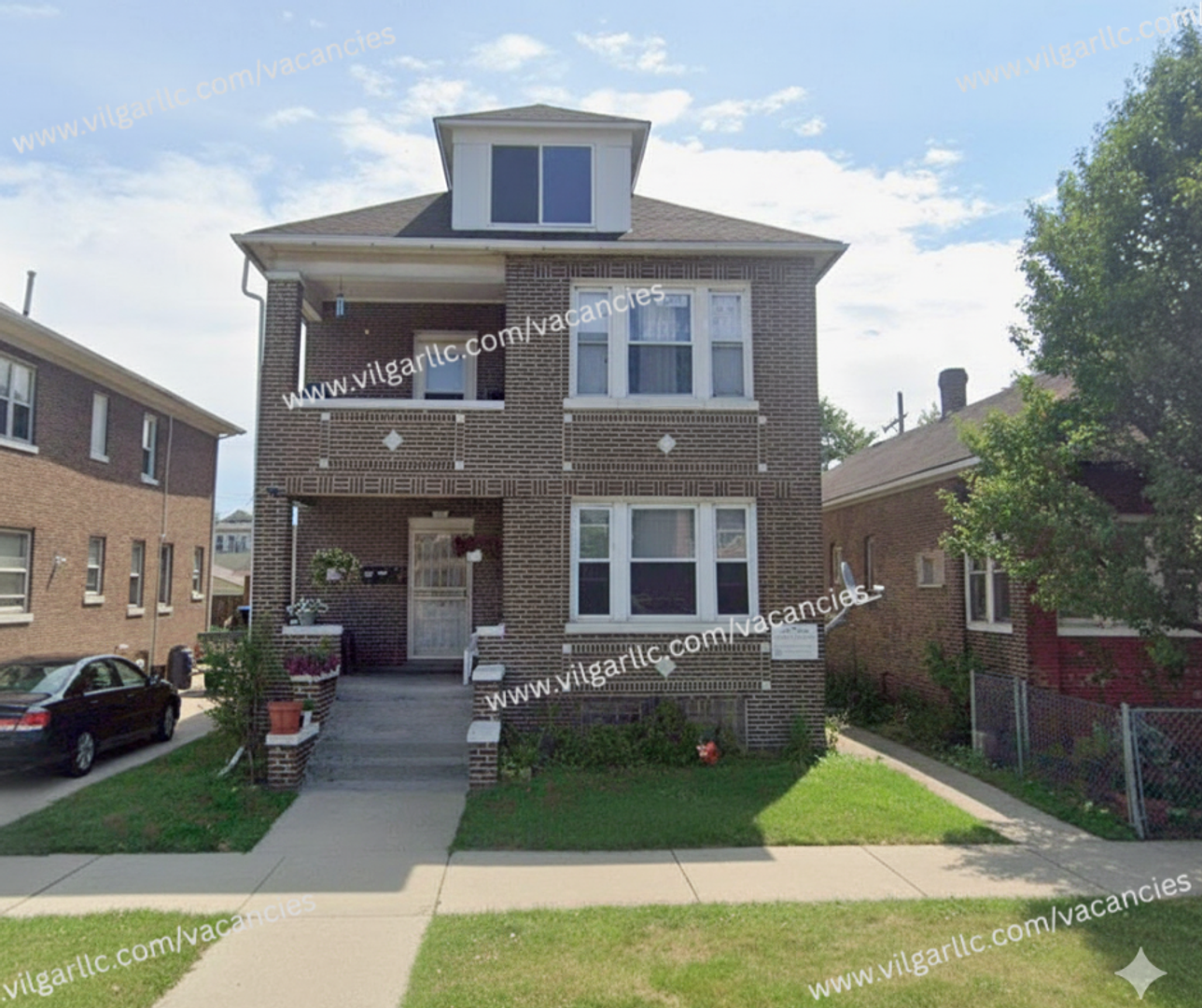 East Chicago Apartment: 3909 Fir St.