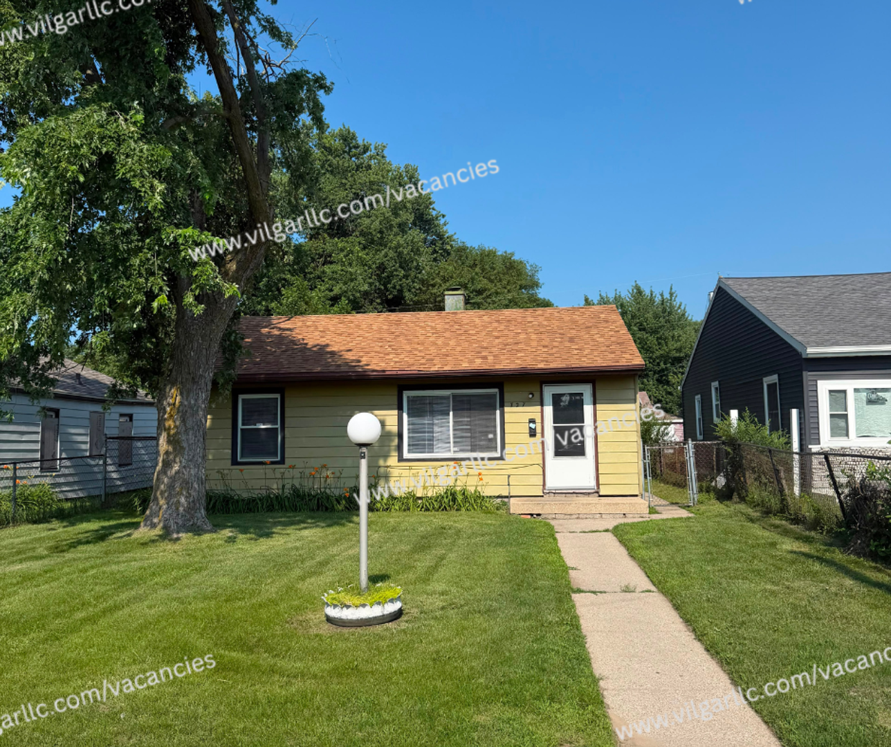 Gary House: 727 Mount