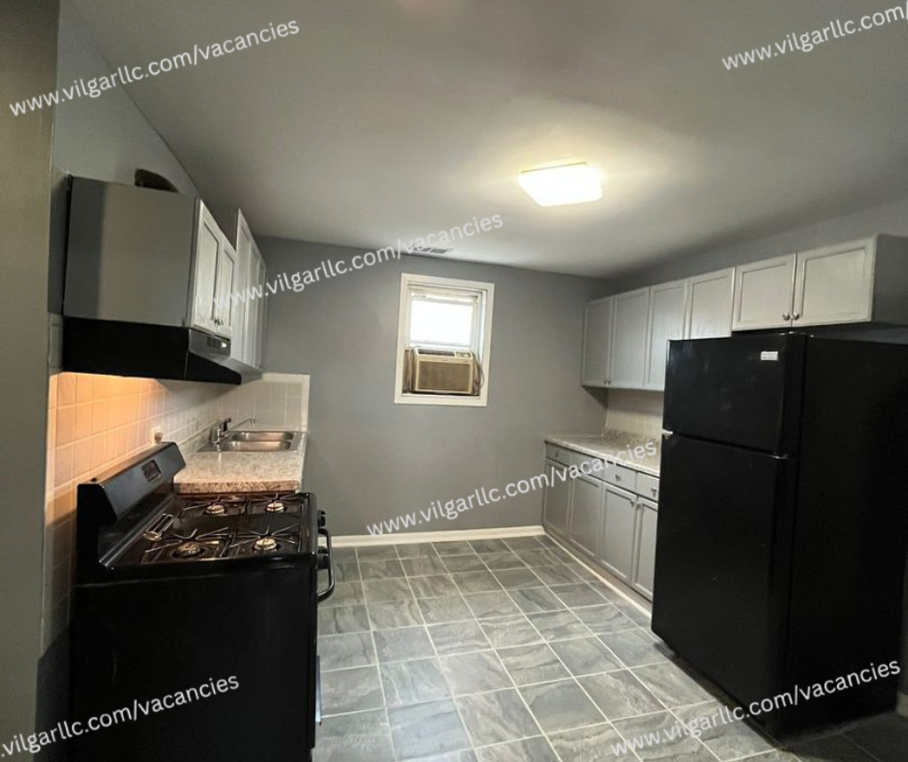 East Chicago Apartment: 3828 Alder Street