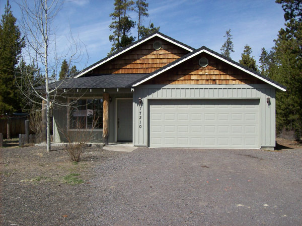 Bend House: 17210 Gadwall Rd.