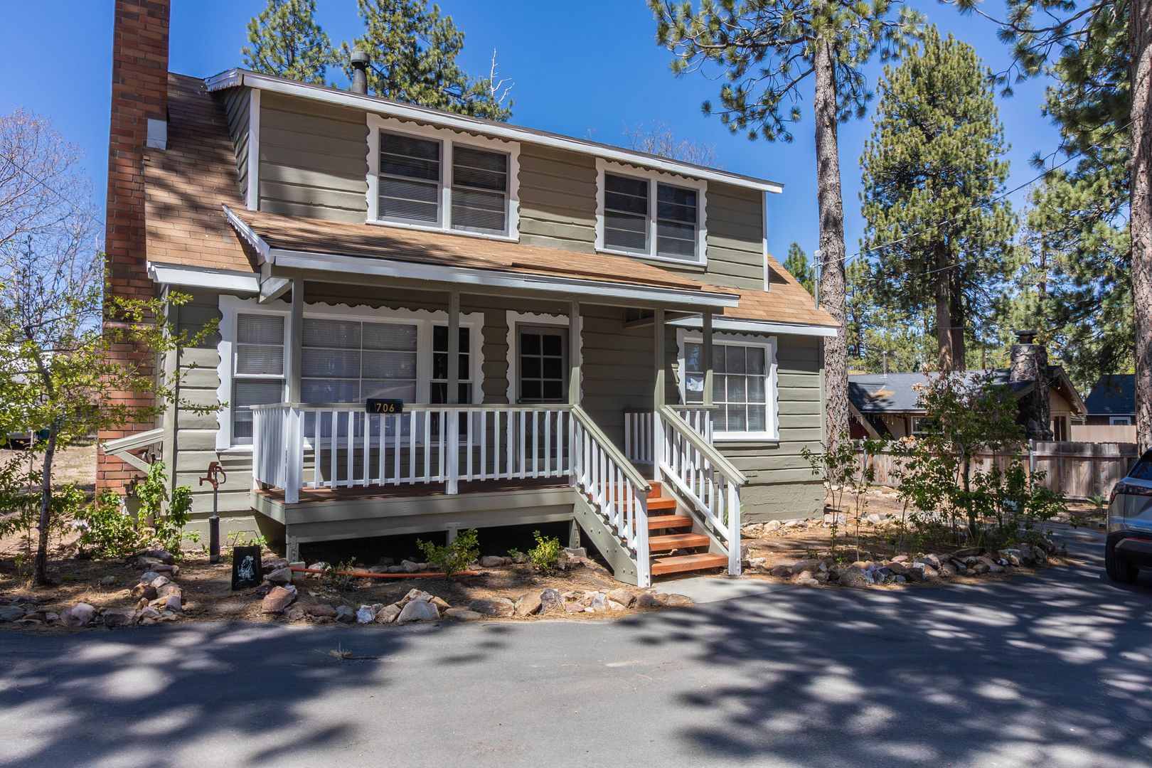 Big Bear Lake House: 706 Lupin Ln.
