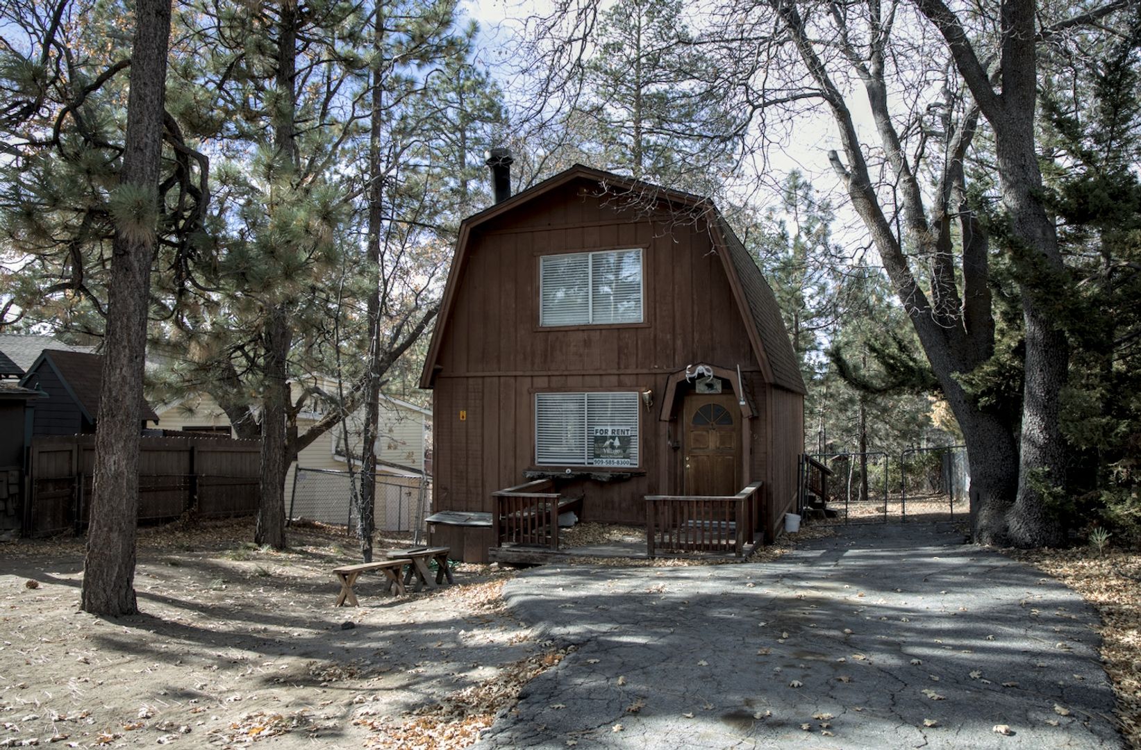 Big Bear Lake House: 690 Talmadge Rd.