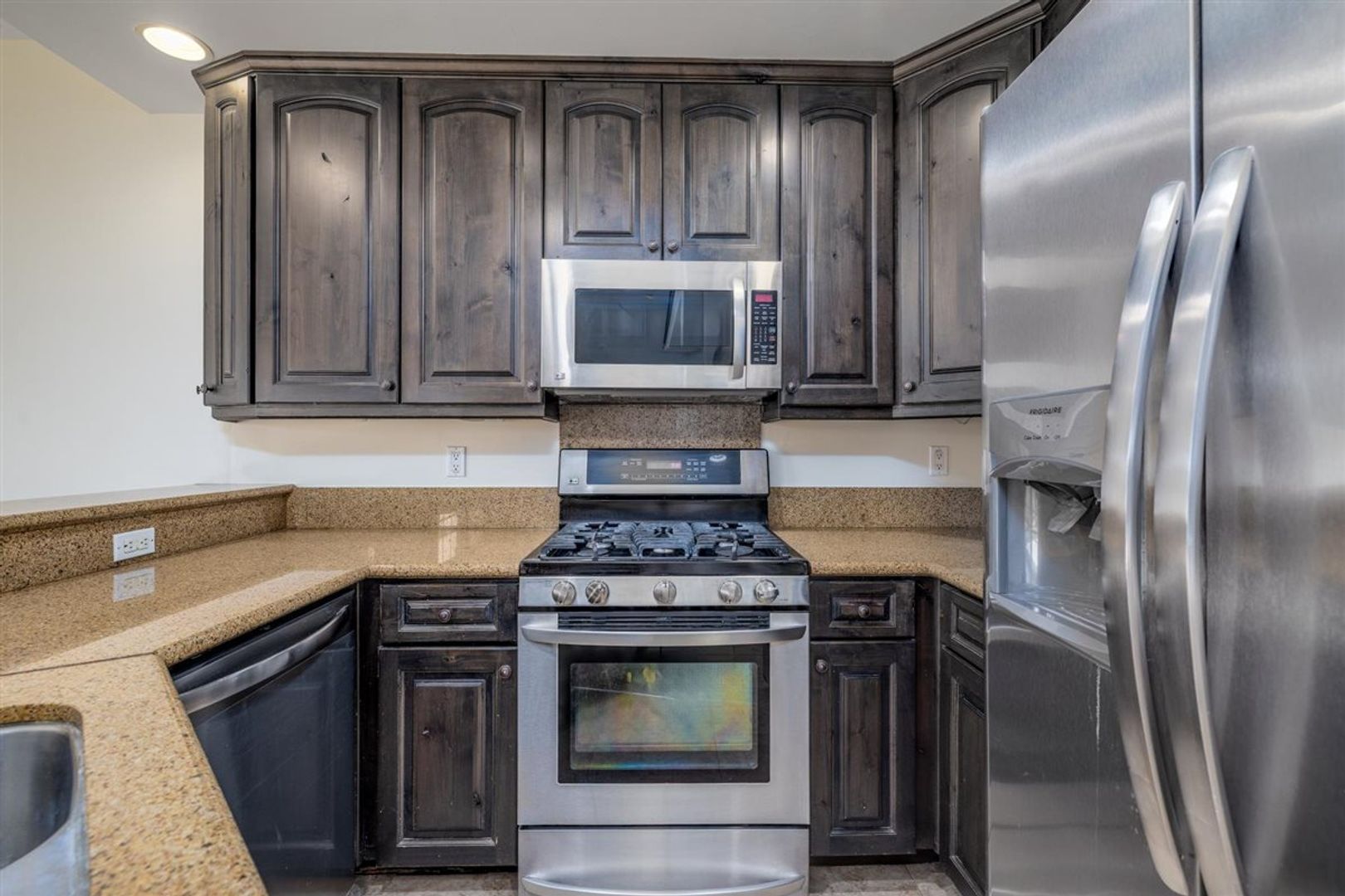 Palm Springs Apartment: 500 Paseo Soleado