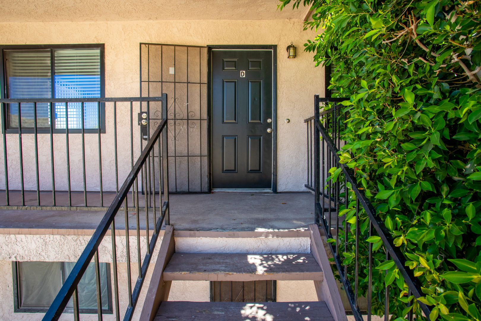 Desert Hot Springs Apartment: 68200 Calle Las Tiendas