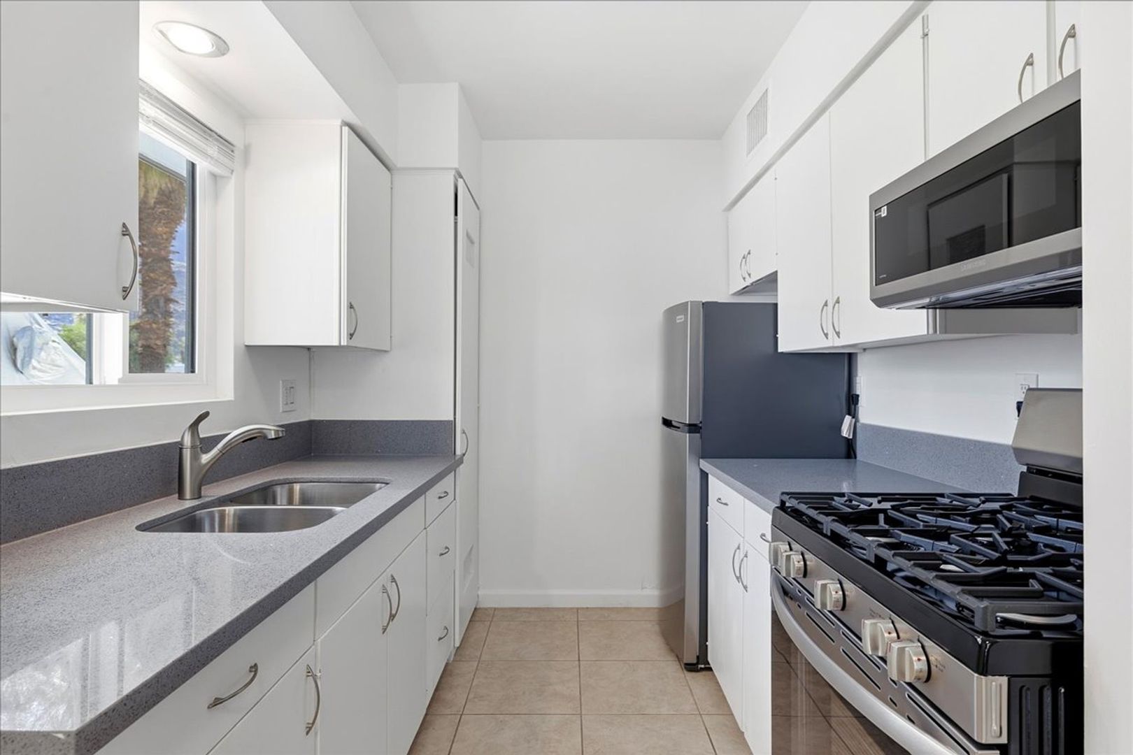 Palm Springs Apartment: 2080 S. Camino Real